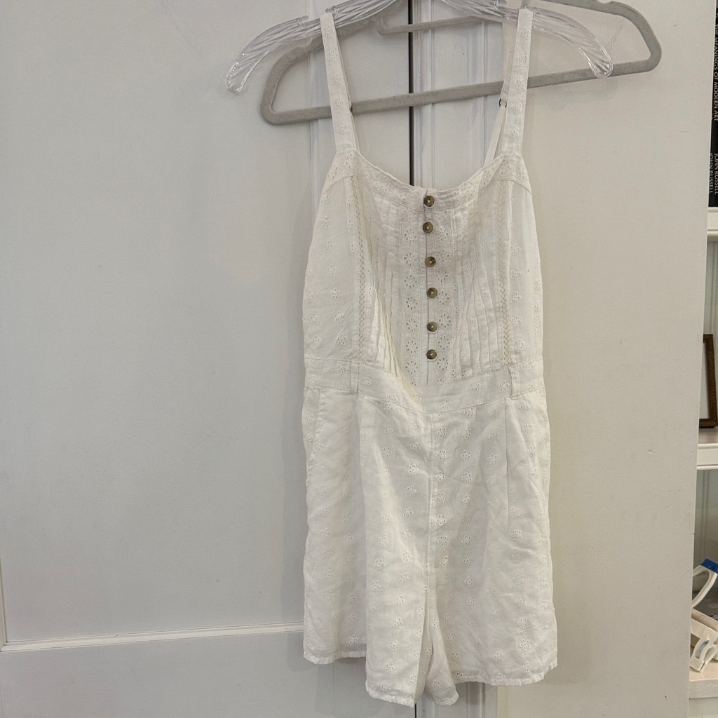 Nwt Hollister Eyelet Smocked Cotton Romper